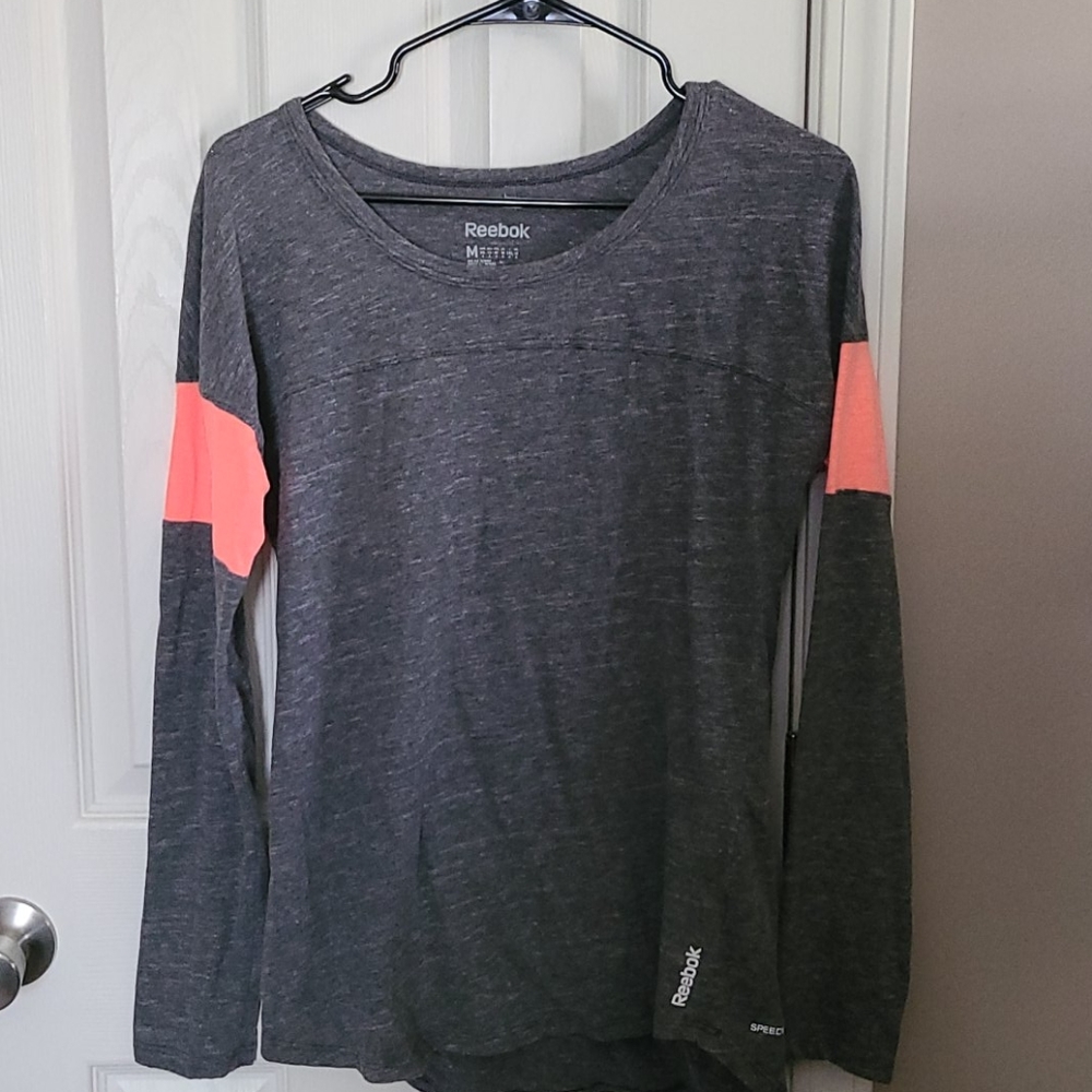 L/S athletic shirt